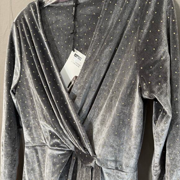 NWT Smash! Okaina Grey Velvet Wrap Dress Gold Dots Velvetcore Women's Small - Picture 6 of 16
